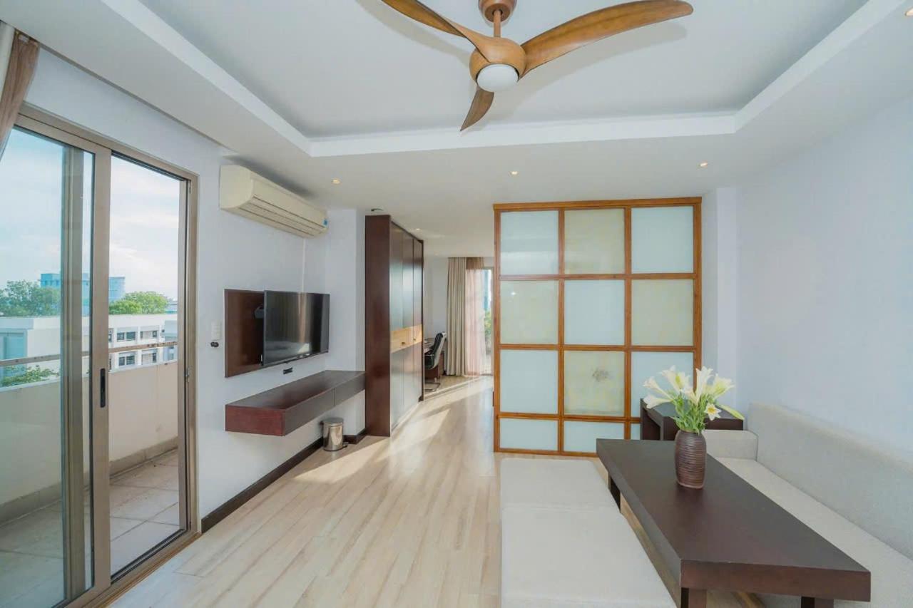 Dana Pearl Danang Hotel Exterior photo