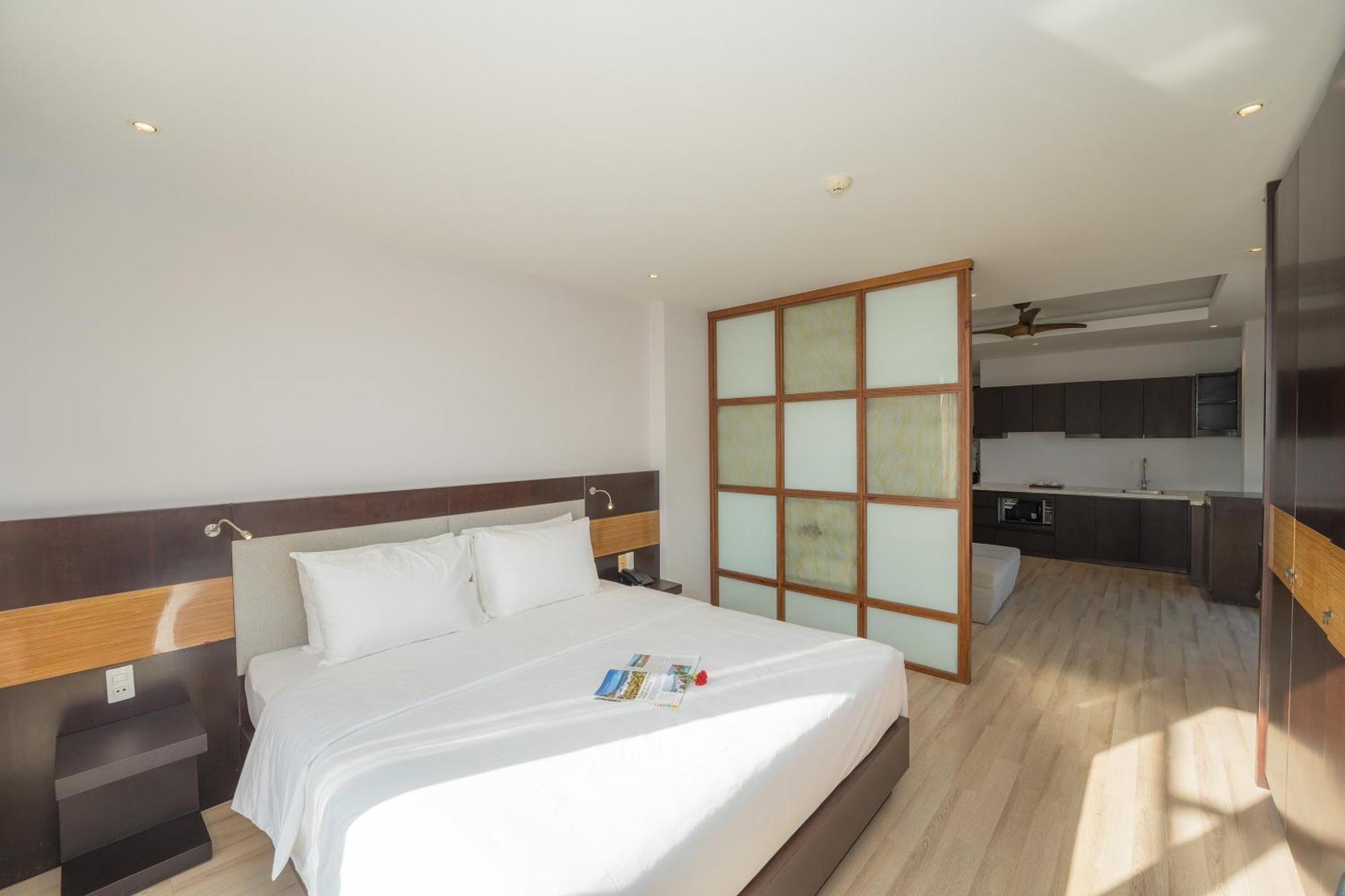 Dana Pearl Danang Hotel Exterior photo